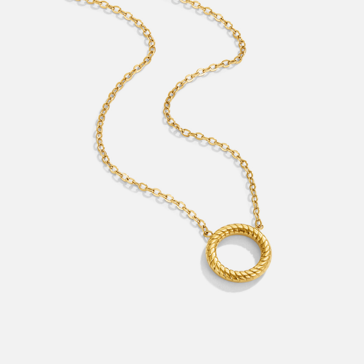 Collar Avery con colgante