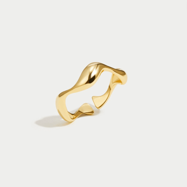 Anillo 18K oro ondulado