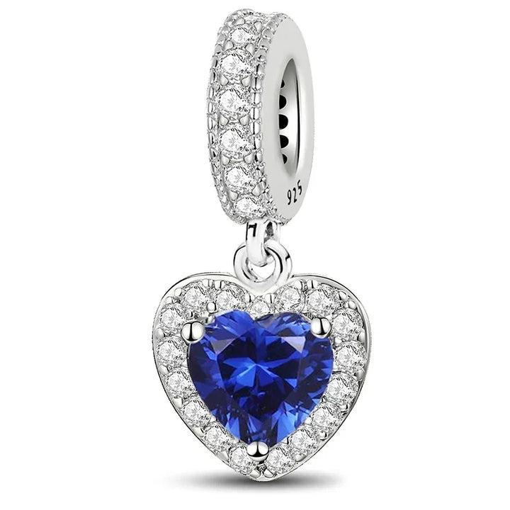 Colgante en forma de corazón azul