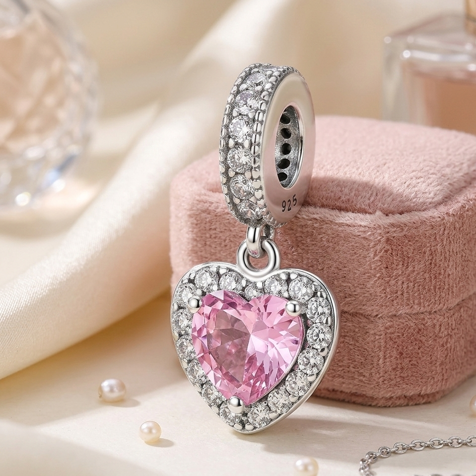 Colgante con corazón rosa