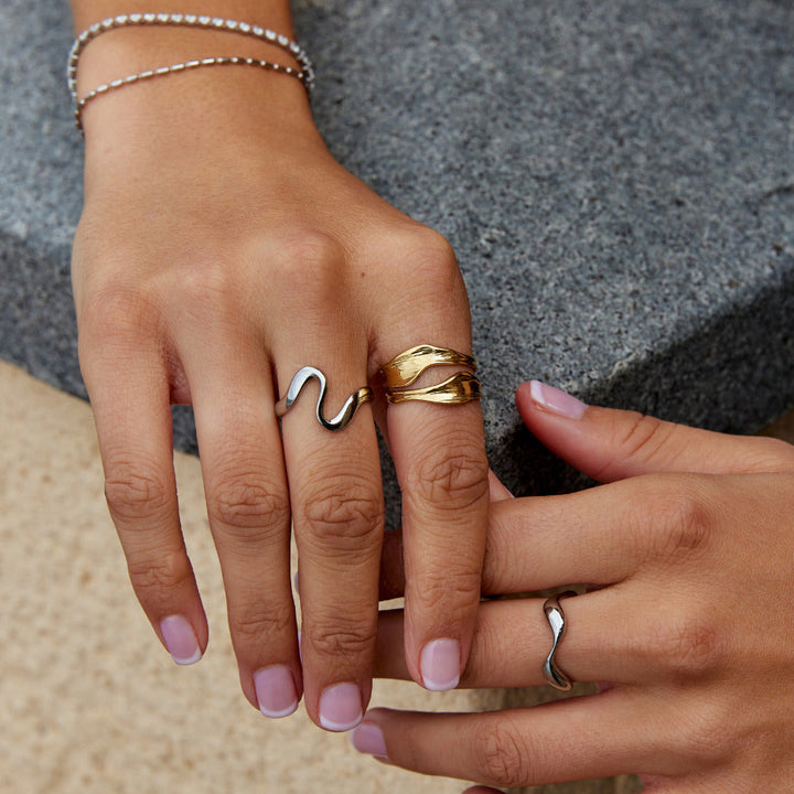 Anillo dorado Penelope