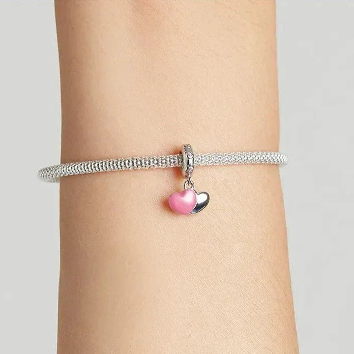 Colgante de corazones dobles