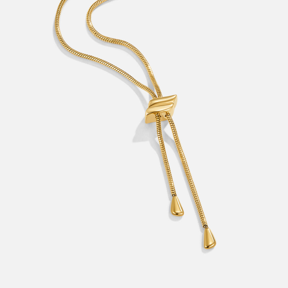 Collar Lariat Lola dorado de 18K