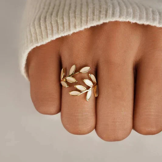 Anillo pure blanco ópalo hoja