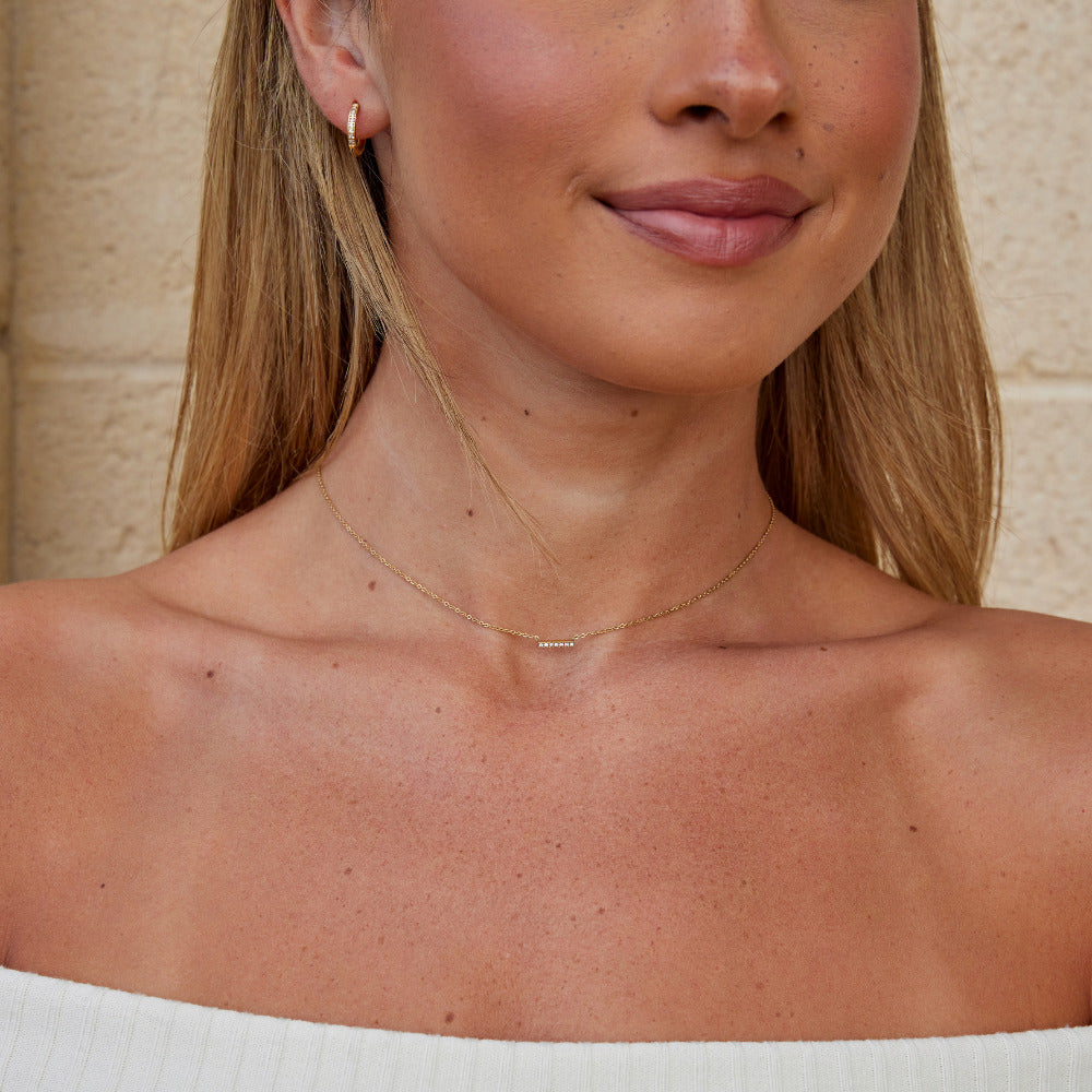 Collar Missy con colgante de barra de cristal