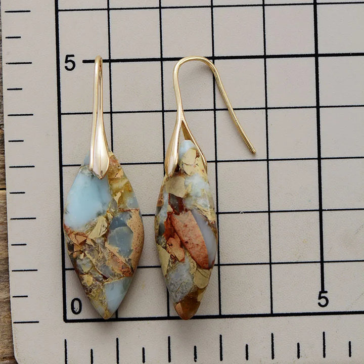 Pendientes élégantes de piedra natural