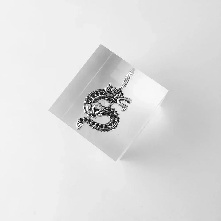 Colgante dragón