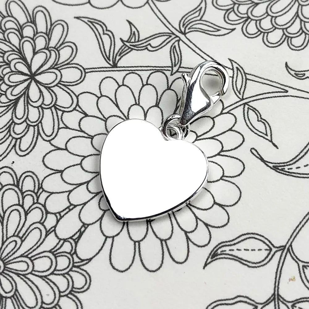 Collar de corazones de plata