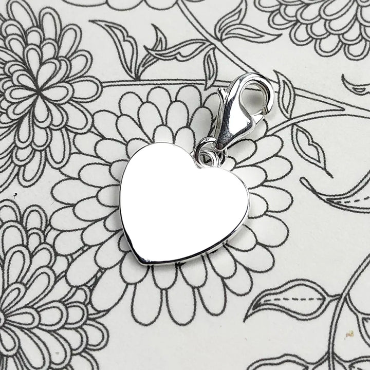 Collar de corazones de plata
