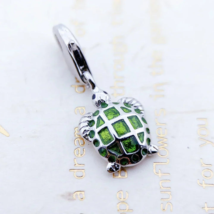 Colgante de tortuga verde