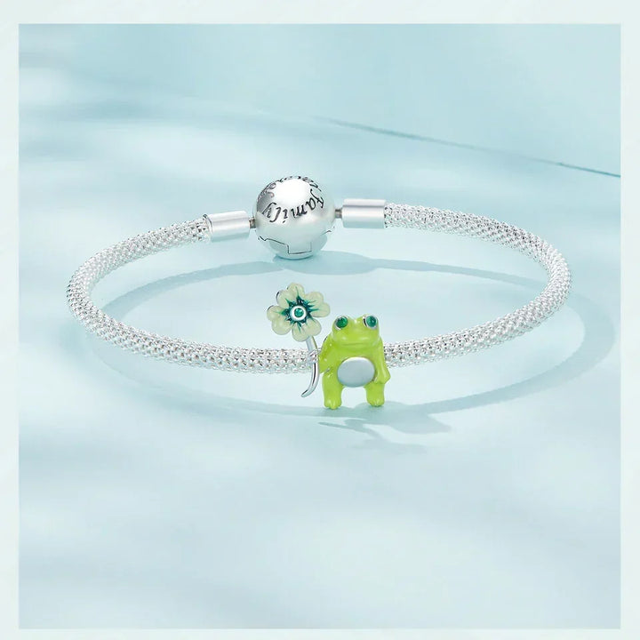 Colgante verde rana
