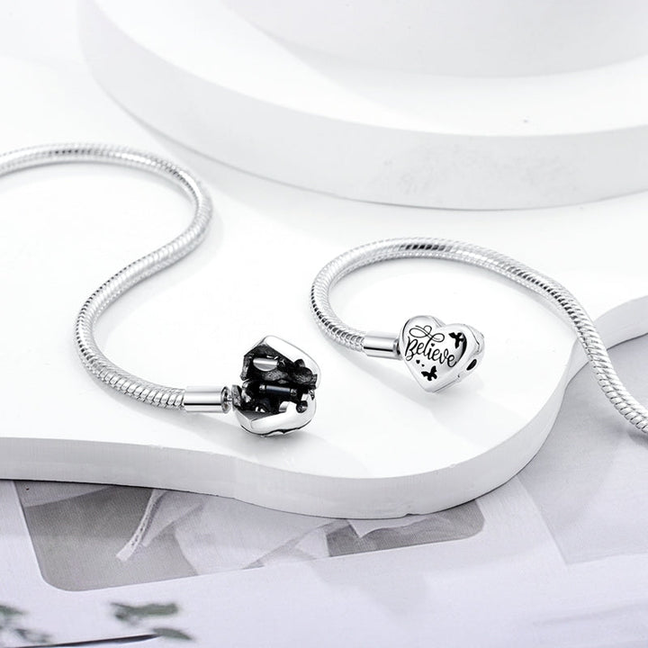 Pulsera con encanto de mariposa