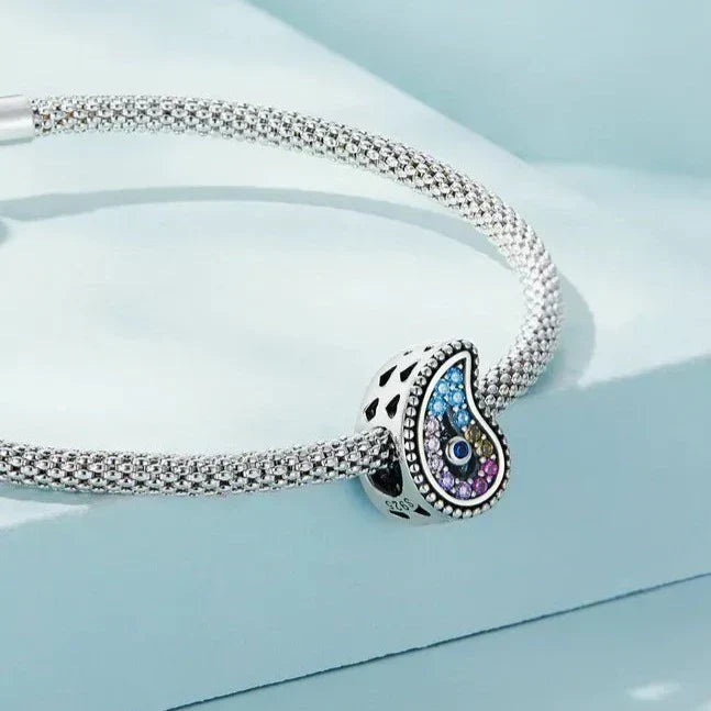Colgante en forma de gota