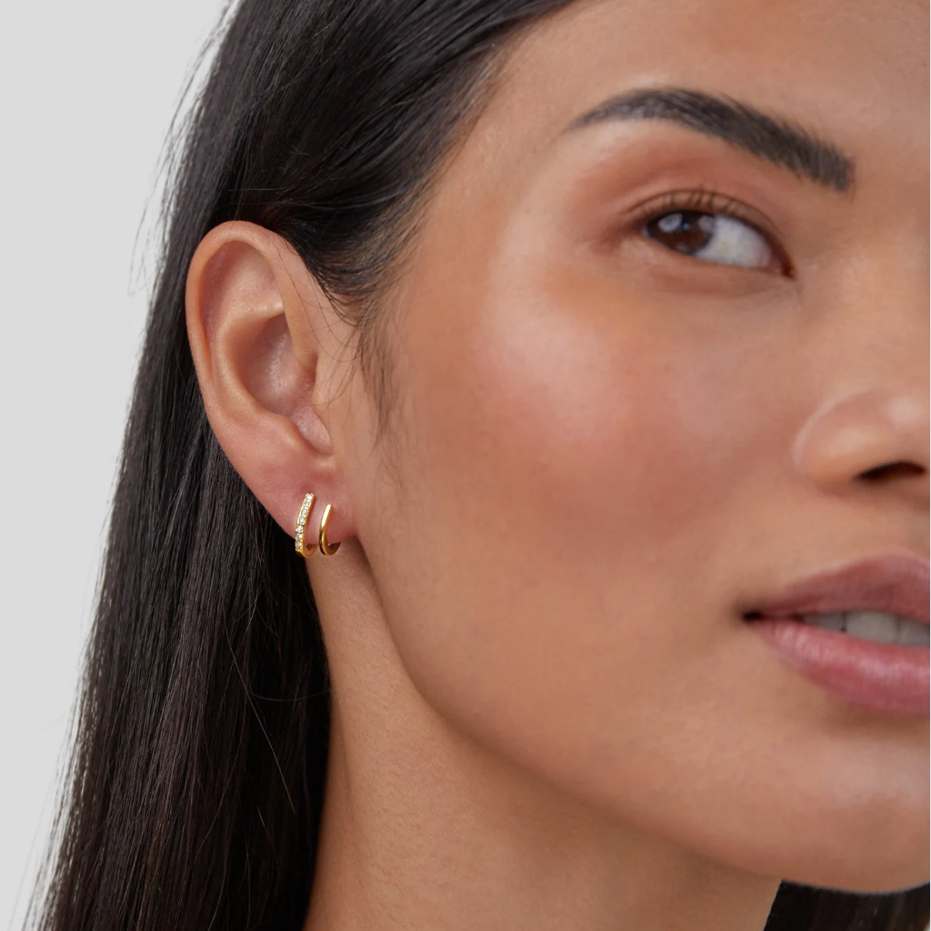 Pendientes de aro dorados 18K con cristales