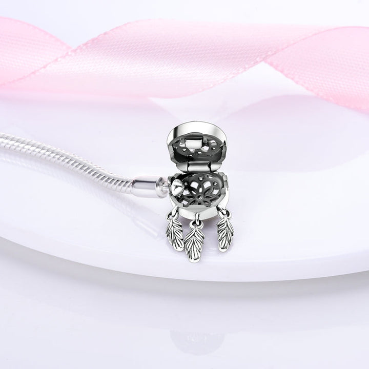 Pulsera con el encanto del cazador de sueños