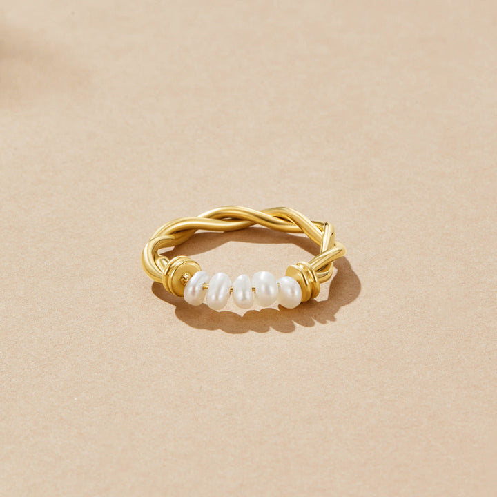 Anillo clásico agua dulce perla