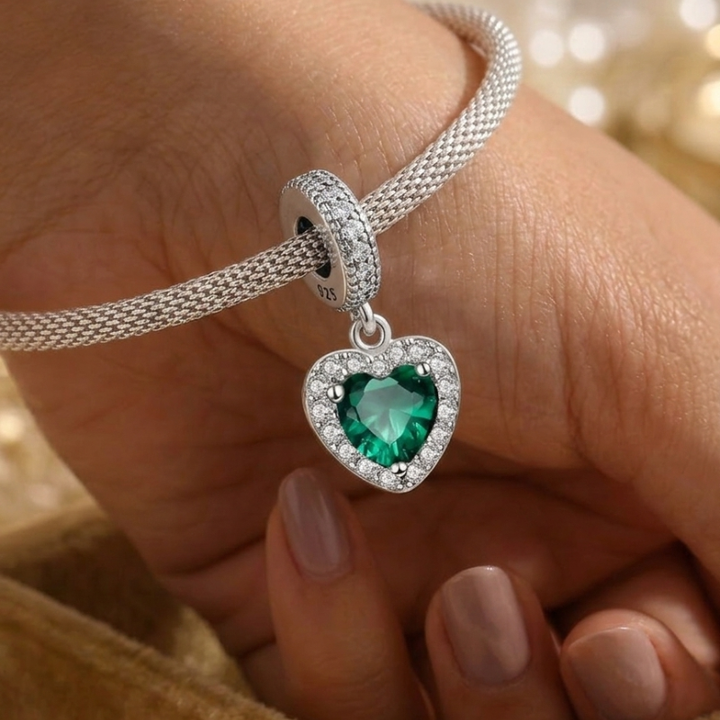 Colgante de corazón verde