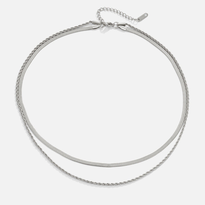 Collar plateado multicapa Alexandra