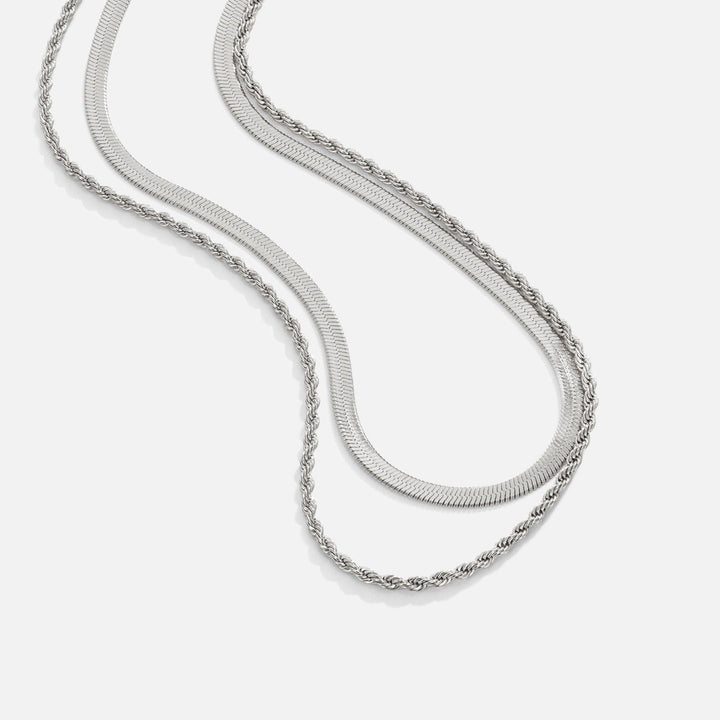 Collar plateado multicapa Alexandra