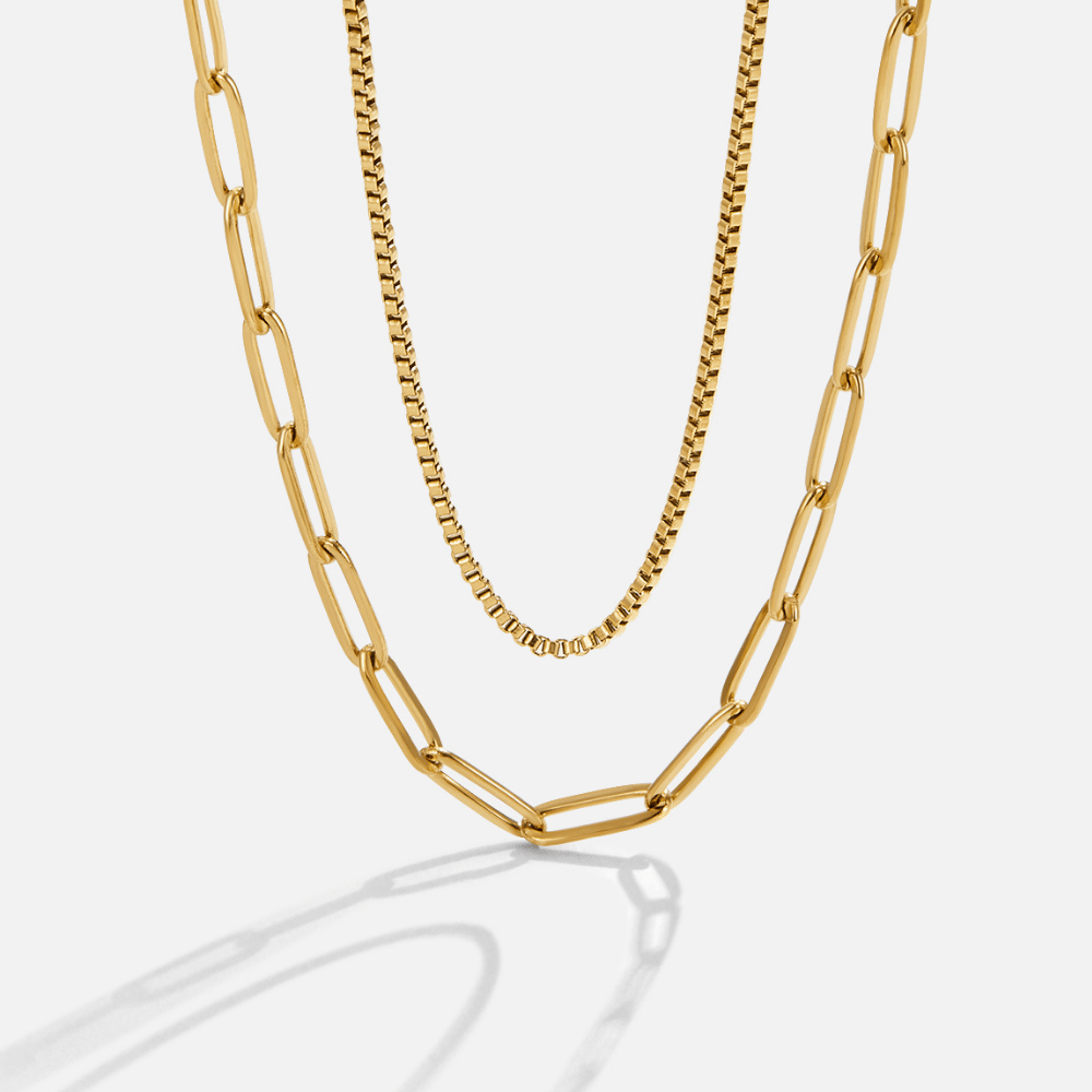 Collar dorado multicapa Amanda