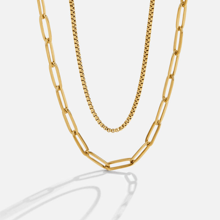 Collar dorado multicapa Amanda