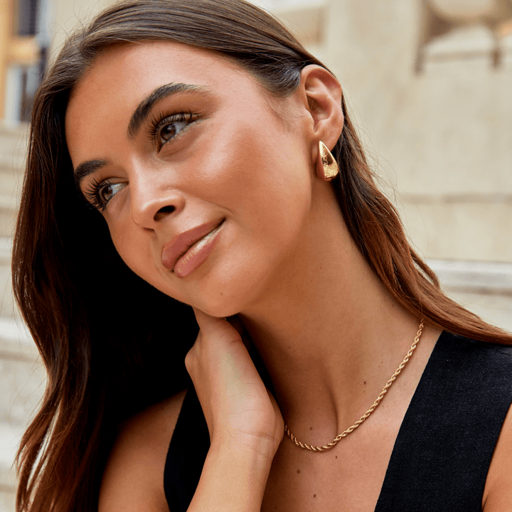 Pendientes gota dorados Amara