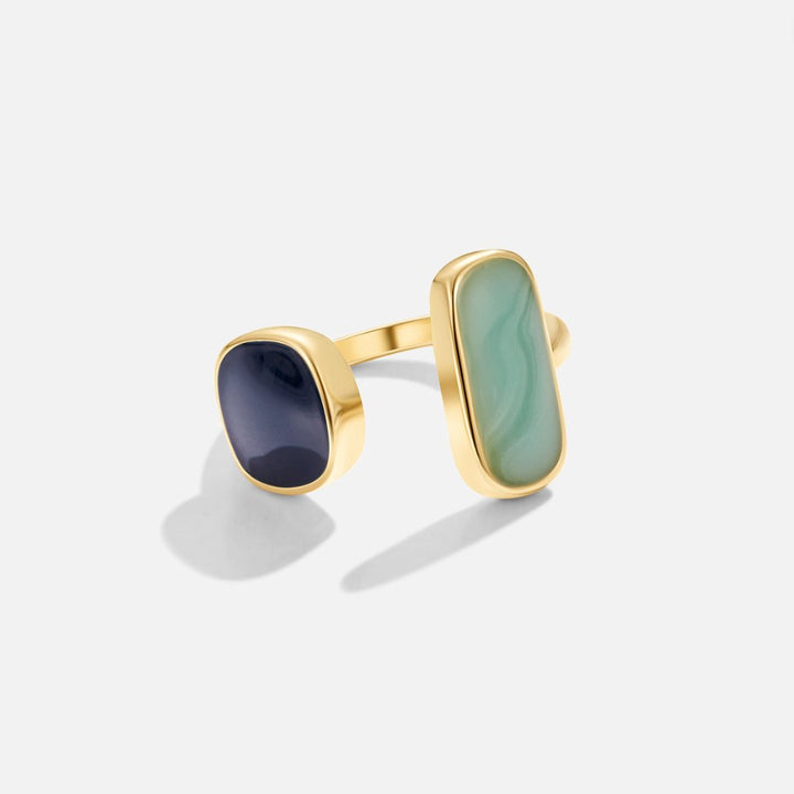 Anillo aguamarina envolvente