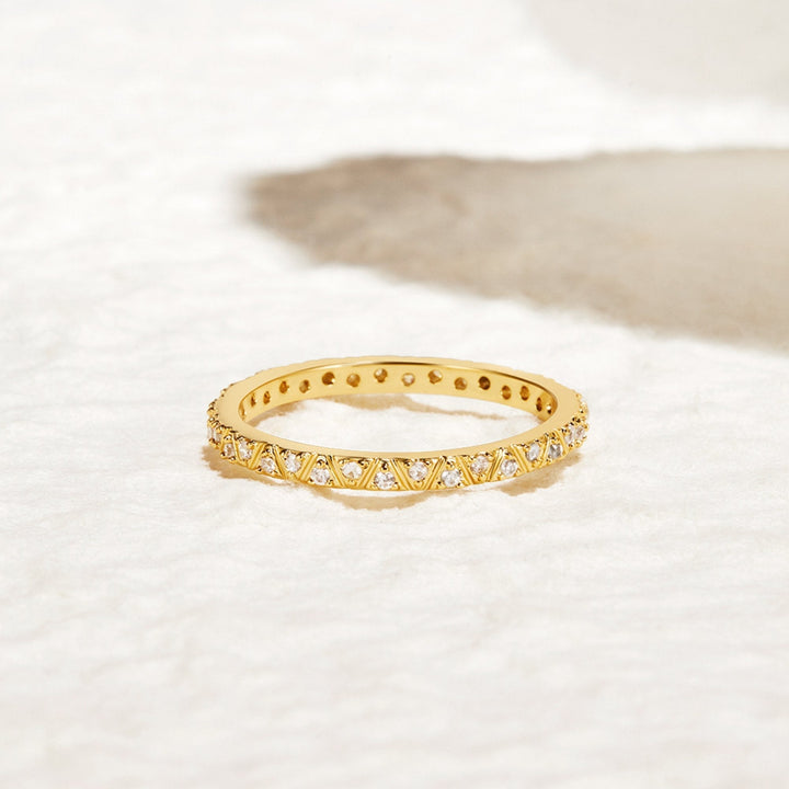 Anillo dorado y cristal Arquette