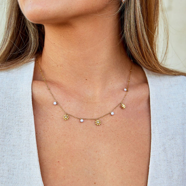 Collar Otoño con flores y perlas