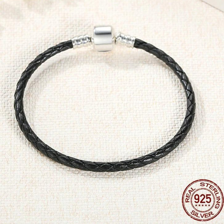 Pulsera de Cuero Negra con Charms