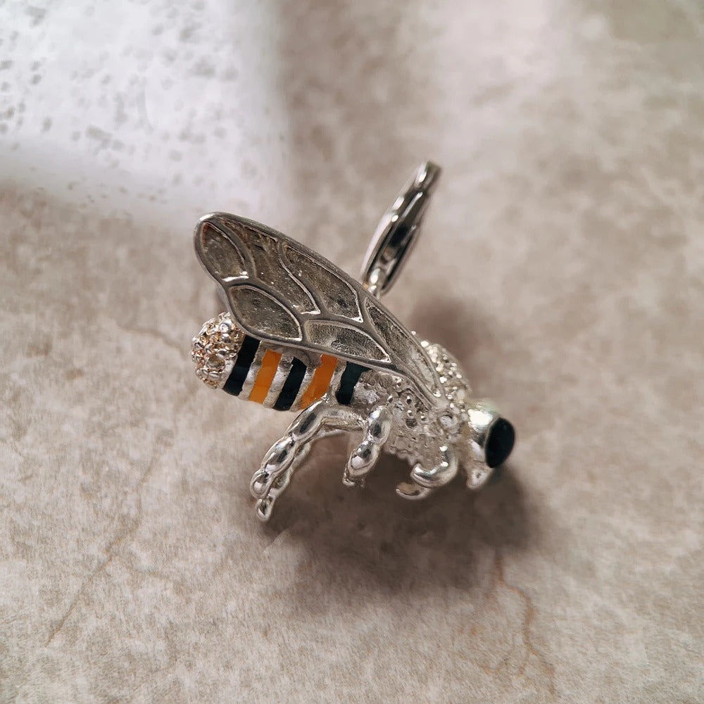 Colgante abeja