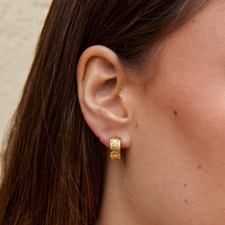 Pendientes celestiales dorados