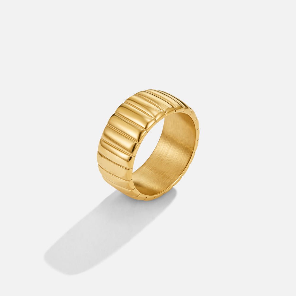 Anillo ancho Calira dorado