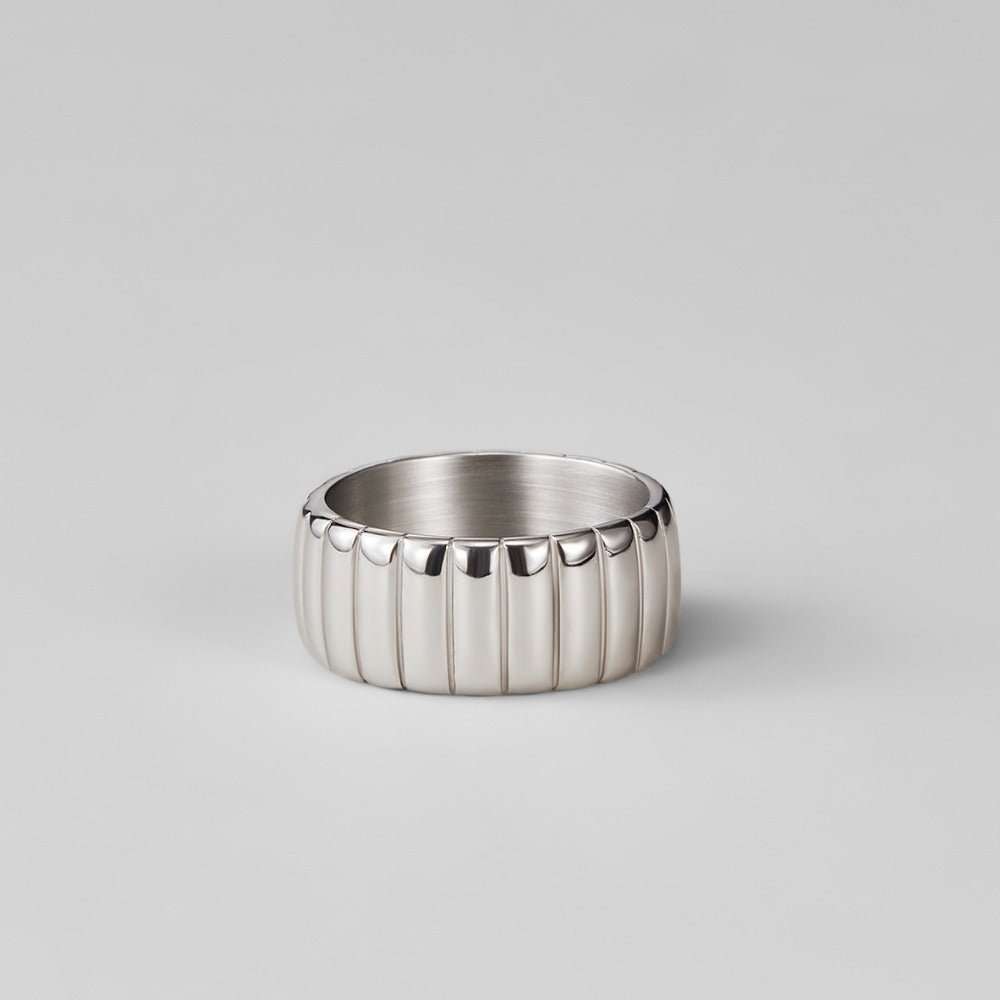 Anillo ancho Calira plateado