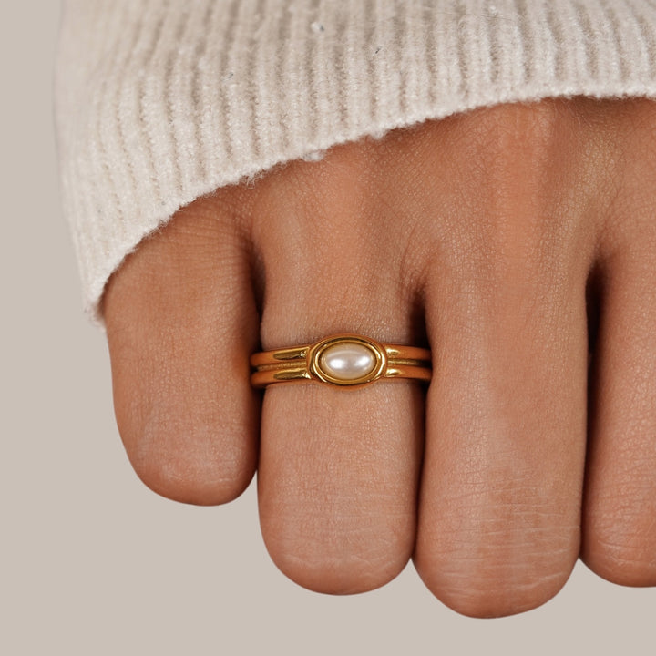 Anillo ancho perla 18K dorado