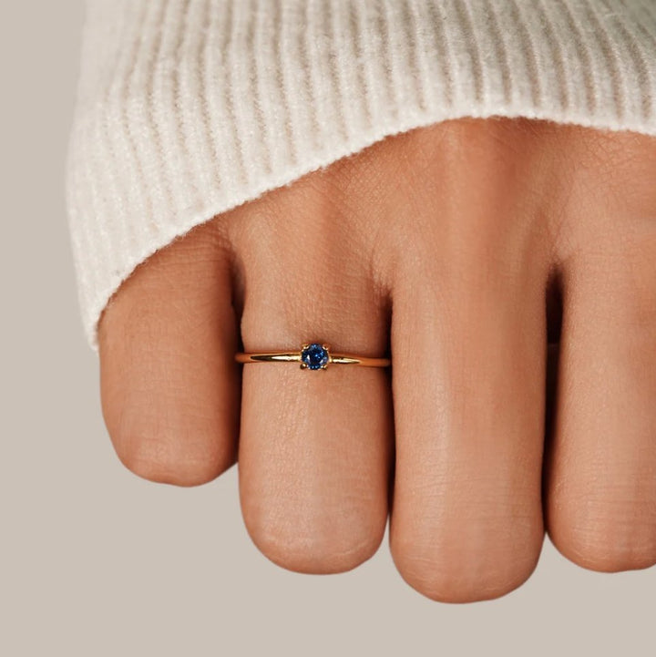 Anillo diciembre piedra de nacimiento 18K dorado