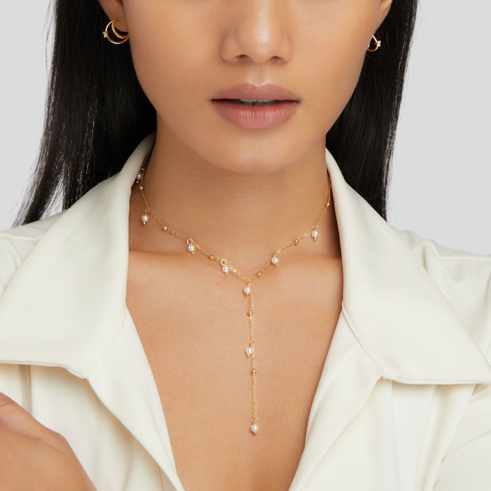 Collar lariat con colgante de perla