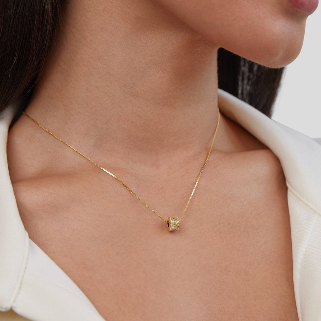 Set Gigi chapado en oro de 18K