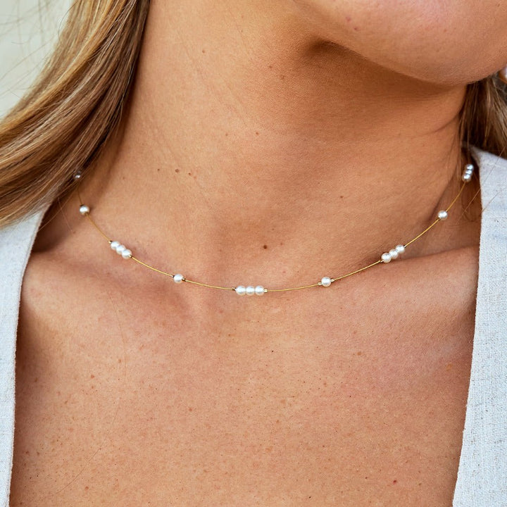 Collar choker Gigi de perlas
