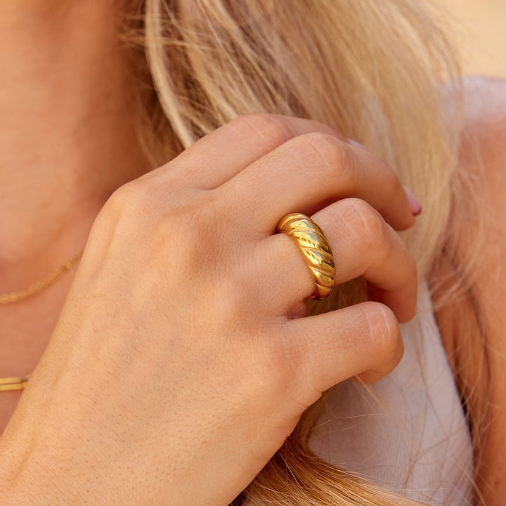 Anillo dorado