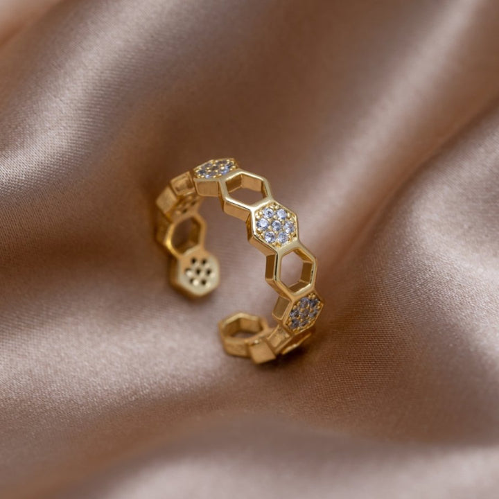 Anillo dorado cristal pavée