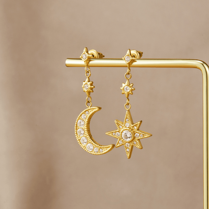 Pendientes dorados Luna & Estrellas de cristal
