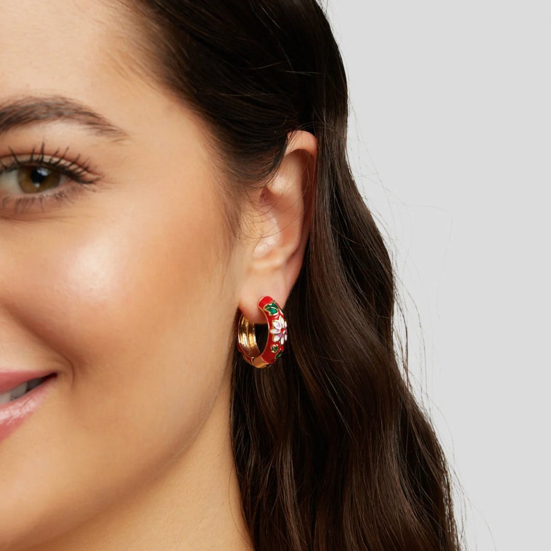 Pendientes dorados flores