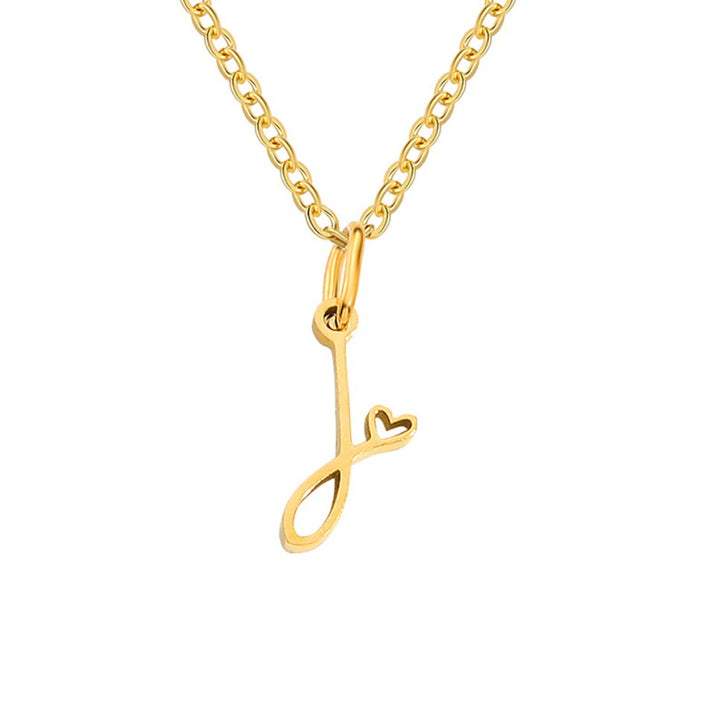 Collar dorado de corazón con inicial