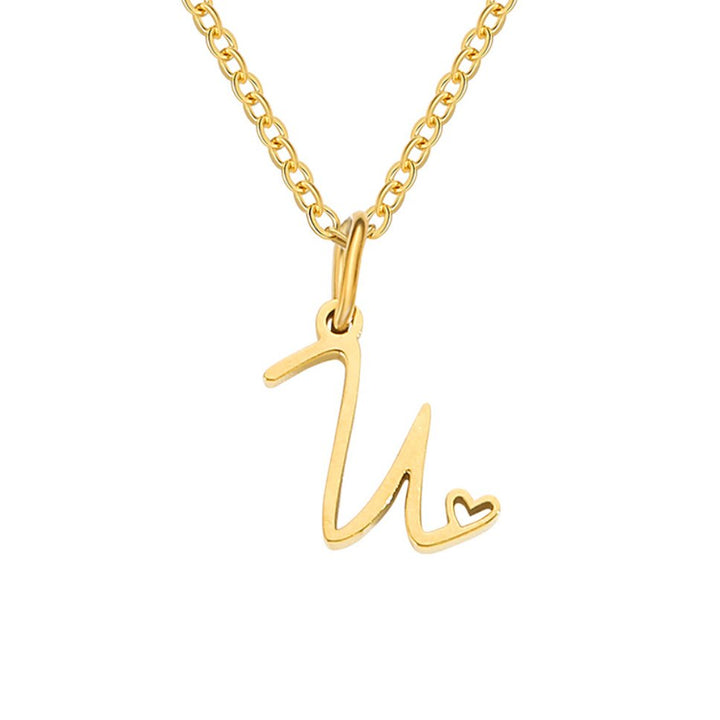 Collar dorado de corazón con inicial