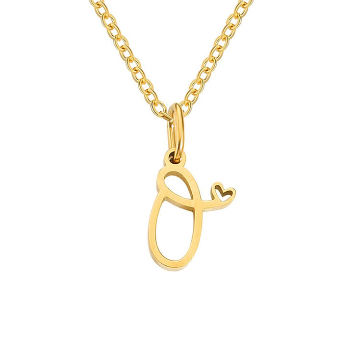 Collar dorado de corazón con inicial