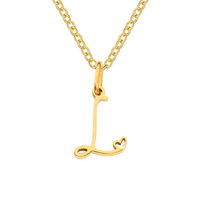 Collar dorado de corazón con inicial