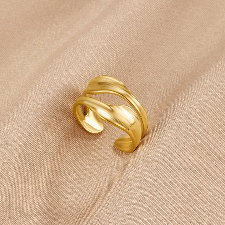 Anillo dorado Penelope