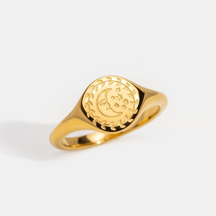 Anillo dorado Luna