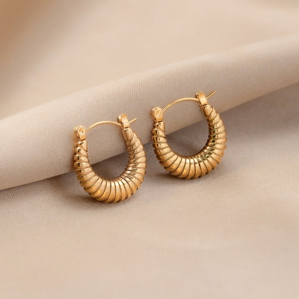 Pendientes de aro dorados Mia
